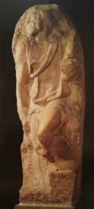 Микеланджело. Святой Матфей (незаконченная статуя). 1503. Флоренция