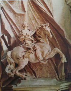 Каким бы был памятник монарху работы Фальконе во Франции и фиаско Бернини