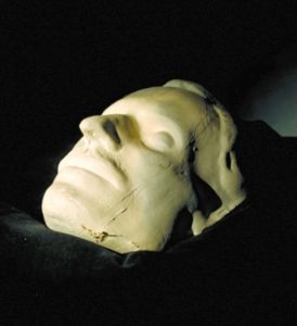 Посмертная маска Гоголя, снятая Рамазановым в 1852