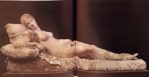 Бартолини. Венера Тициана. Модель из гипса 1822 г. Галерея Академии художеств. Флоренция 
